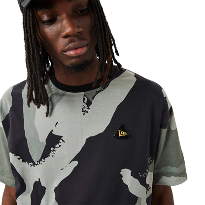 T-Shirt oversize New Era Graphic Camo Print Nera