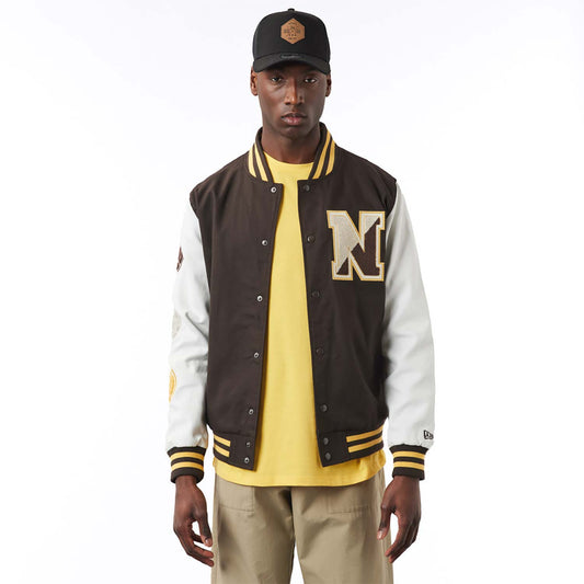 Giacca Varsity New Era Heritage Marrone