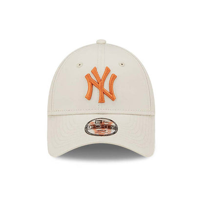 Cappellino 9FORTY Regolabile New York Yankees League Essential Panna
