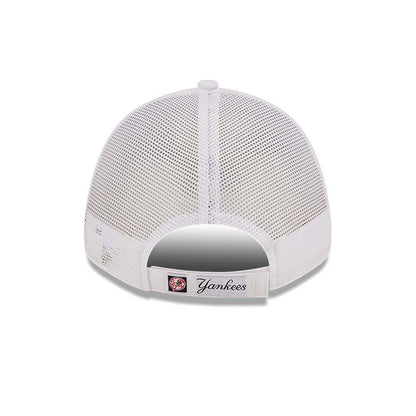 Cappellino 9FORTY A-Frame Trucker New York Yankees Home Field Bianco