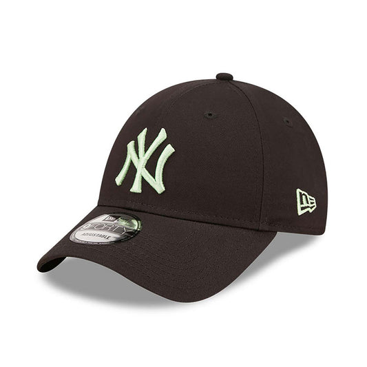Cappellino 9FORTY Regolabile New York Yankees League Essential Nero