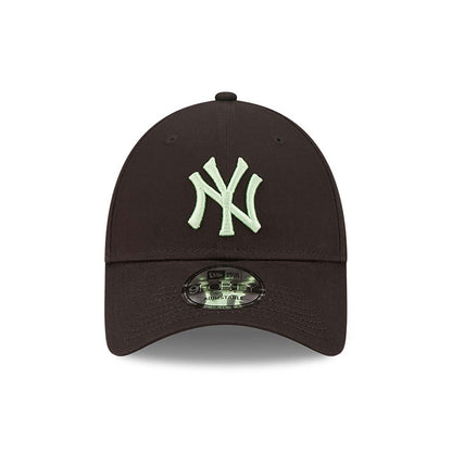 Cappellino 9FORTY Regolabile New York Yankees League Essential Nero