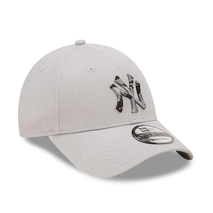 Cappellino 9FORTY Regolabile New York Yankees Seasonal Infill Bianco